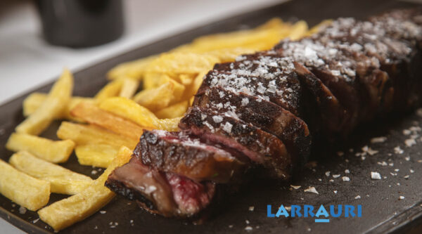 Carnes a la brasa en Restaurante Larrauri